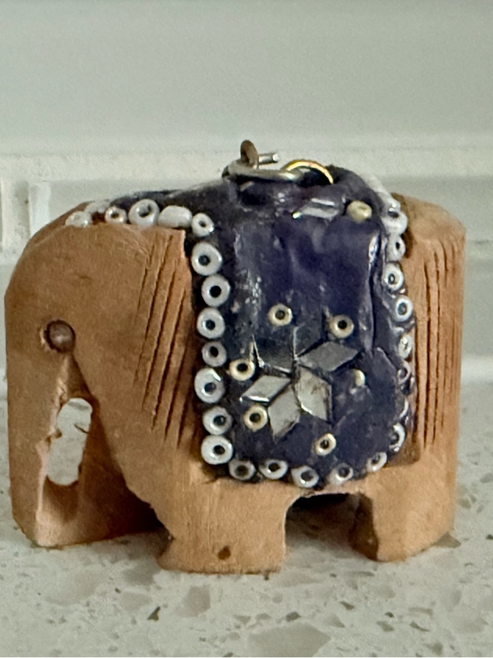 Handcrafted Indian Wood Elephant Figurine Keychain Good Luck Abhla Bharat Jhool